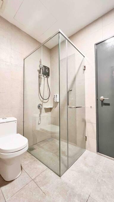 Cozy Aera Residence / Free Wi-Fi Netflix / Sunway Petaling Jaya Exterior photo